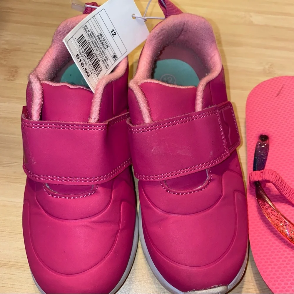 Cat & Jack Girls size 12 sneakers & Flip Flops NWT shoe bundle